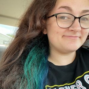 Meet your Posher, Ashleigh